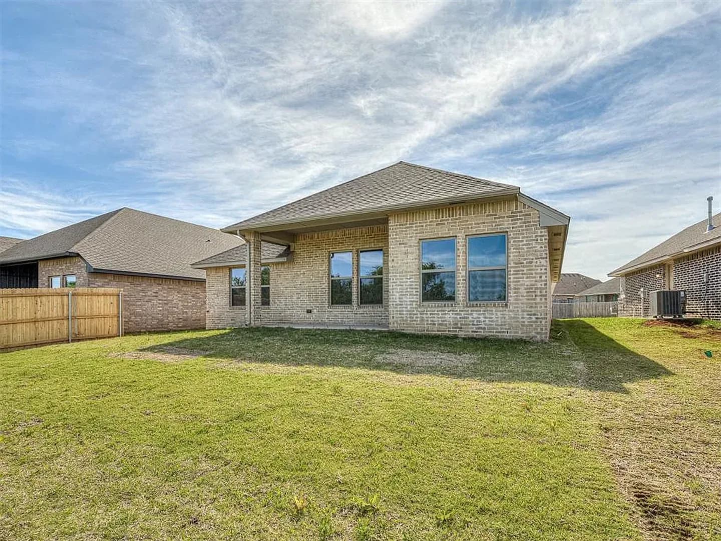 Yukon House: 12417 Dolche Vita Dr