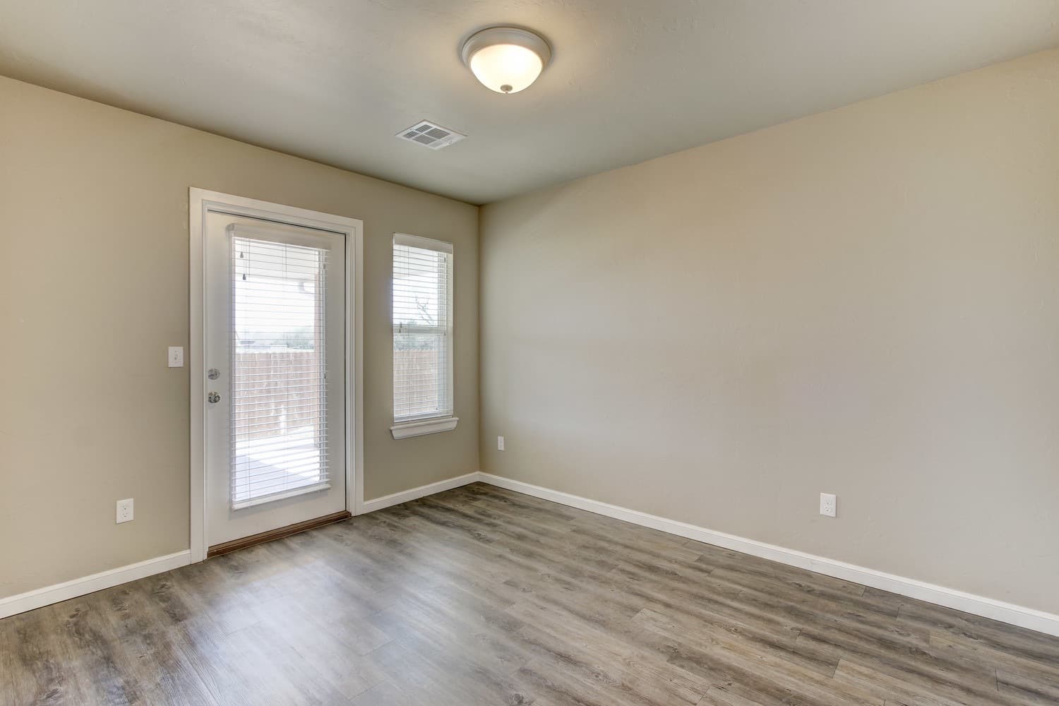 Oklahoma City Apartment: 8809 SW 55th