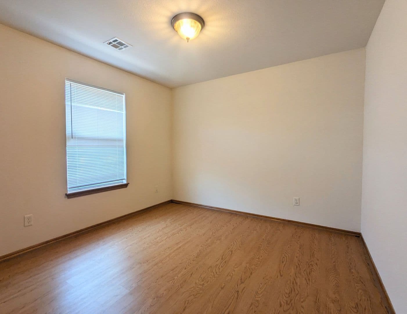 Oklahoma City House: 5516 SE 81st ST