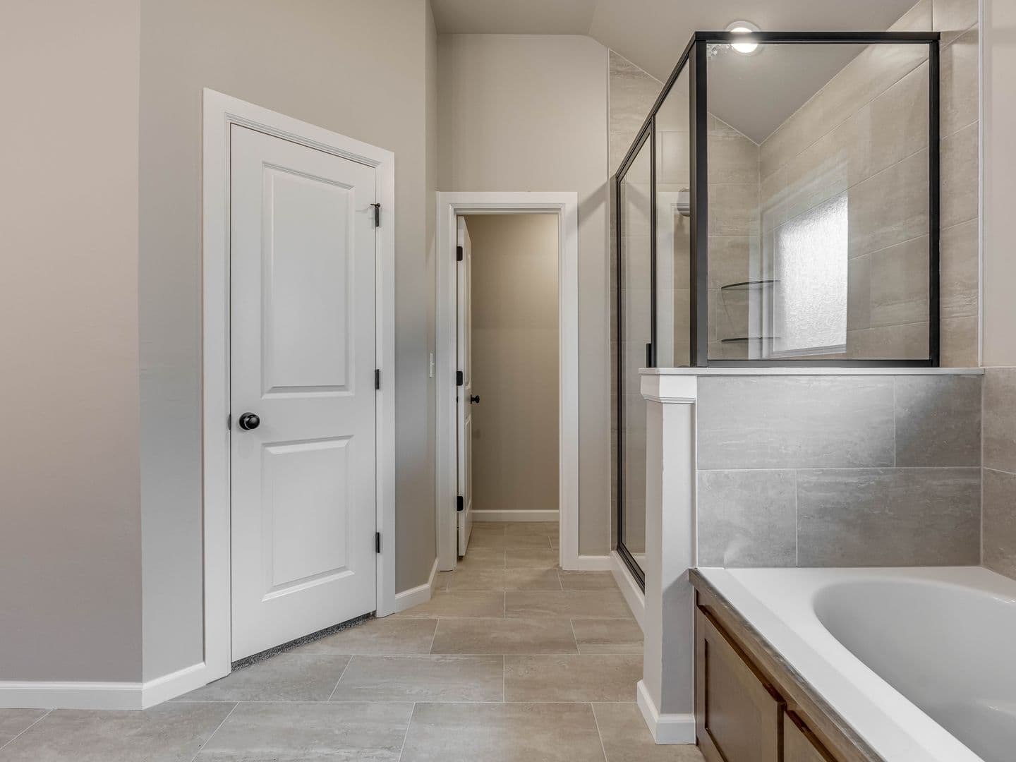 Noble House: 1102 Wisteria Way