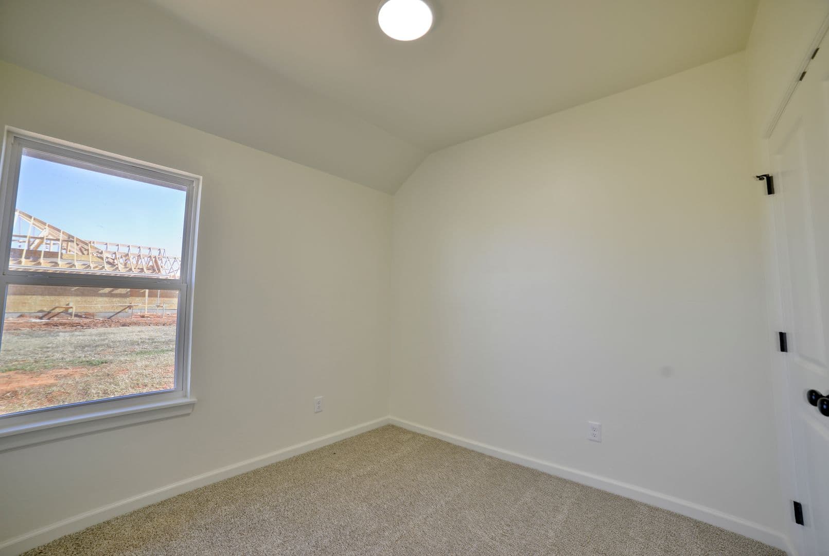 Washington House: 681 Cedar Hill Way