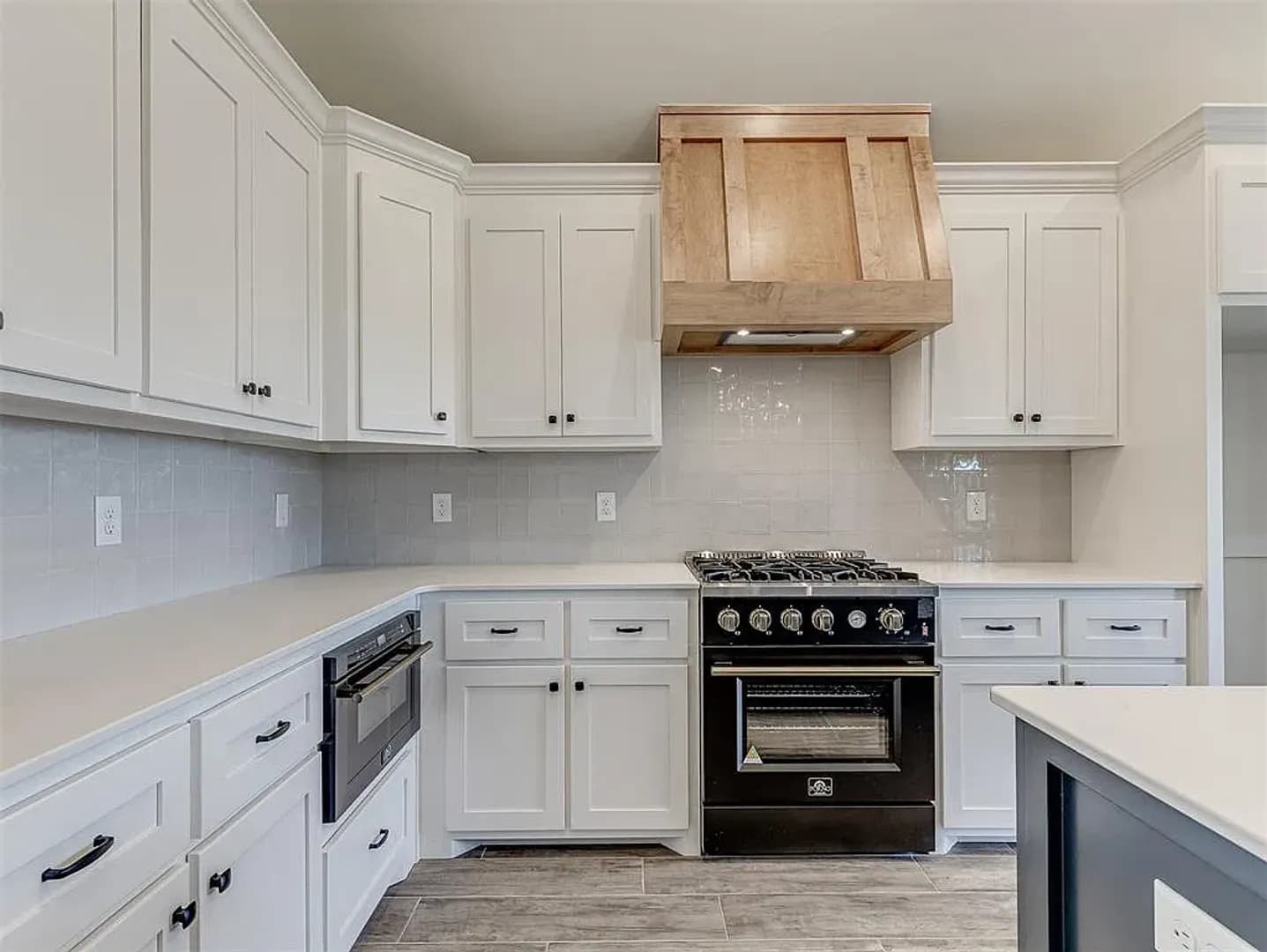 Yukon House: 12417 Dolche Vita Dr