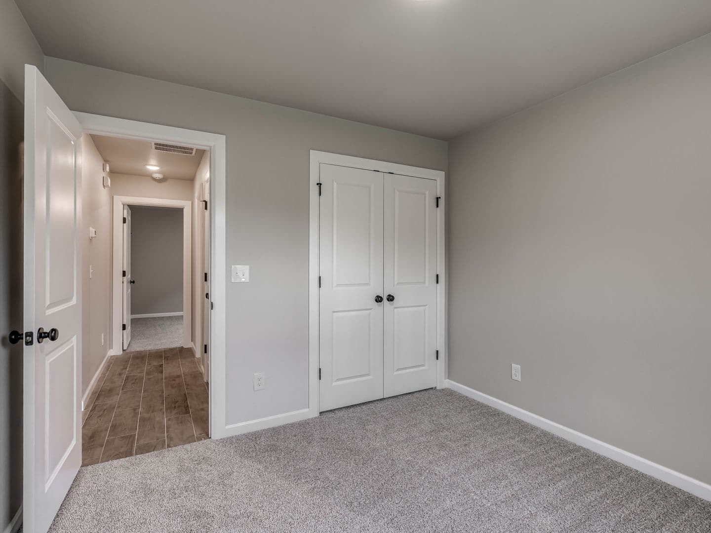 Noble House: 1102 Wisteria Way