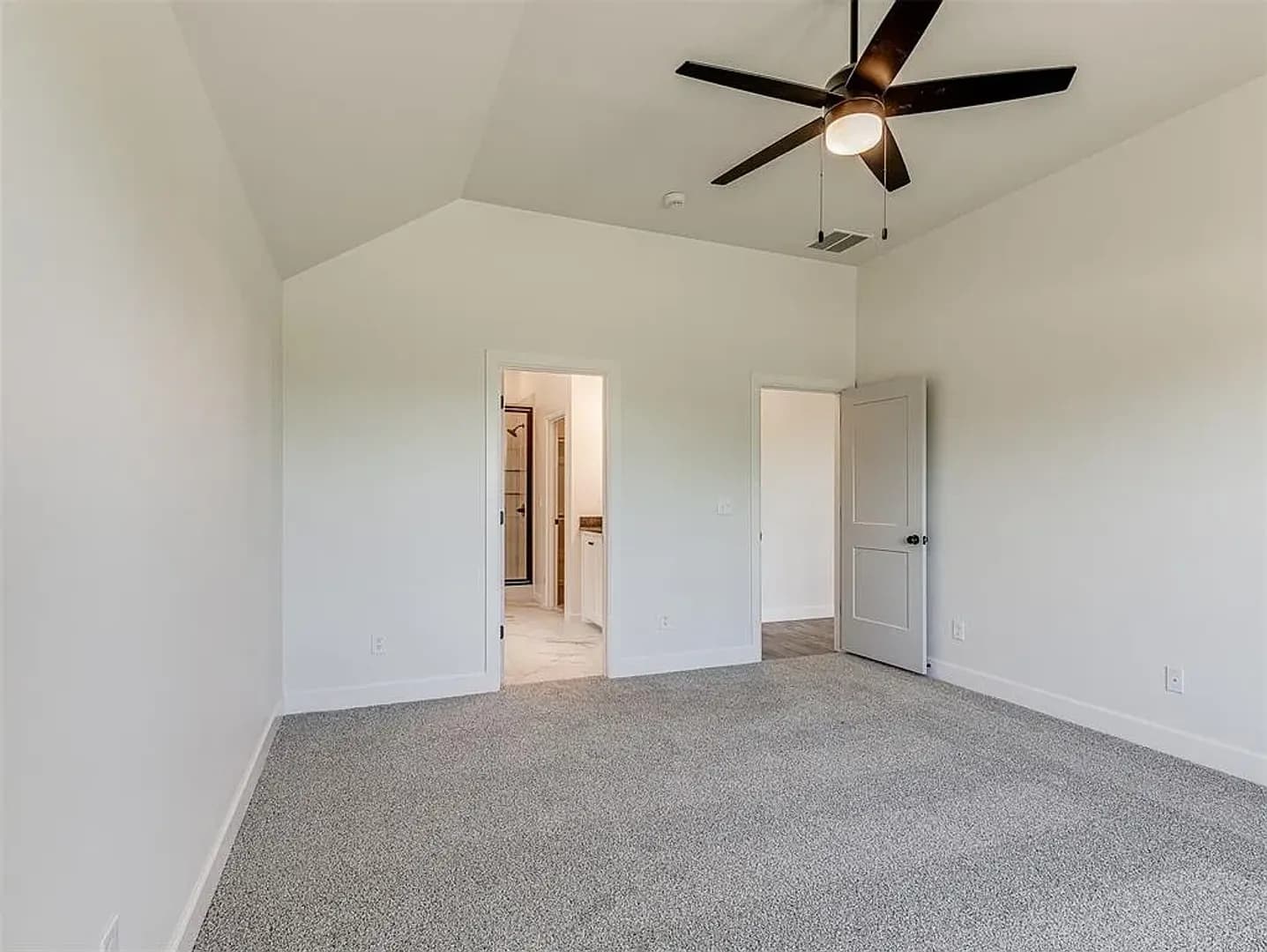 Yukon House: 12417 Dolche Vita Dr