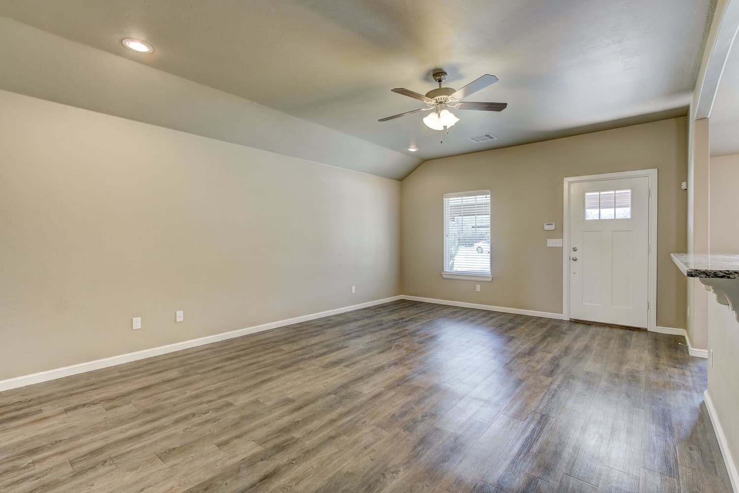 Oklahoma City Apartment: 8809 SW 55th
