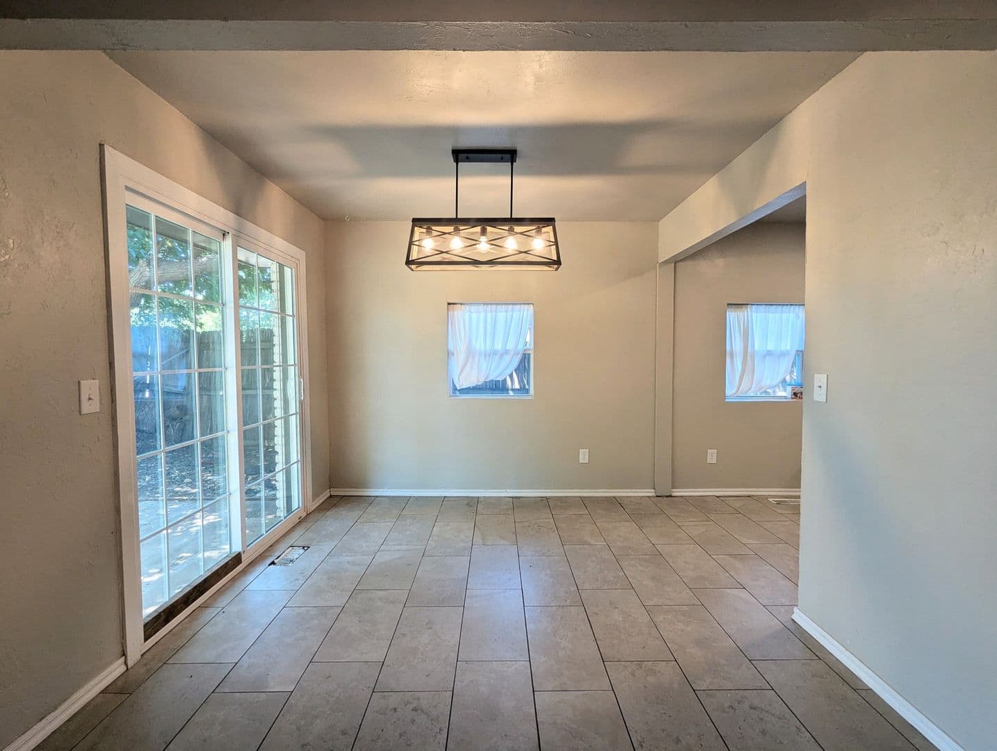 Oklahoma City House: 1416 NW 103rd St