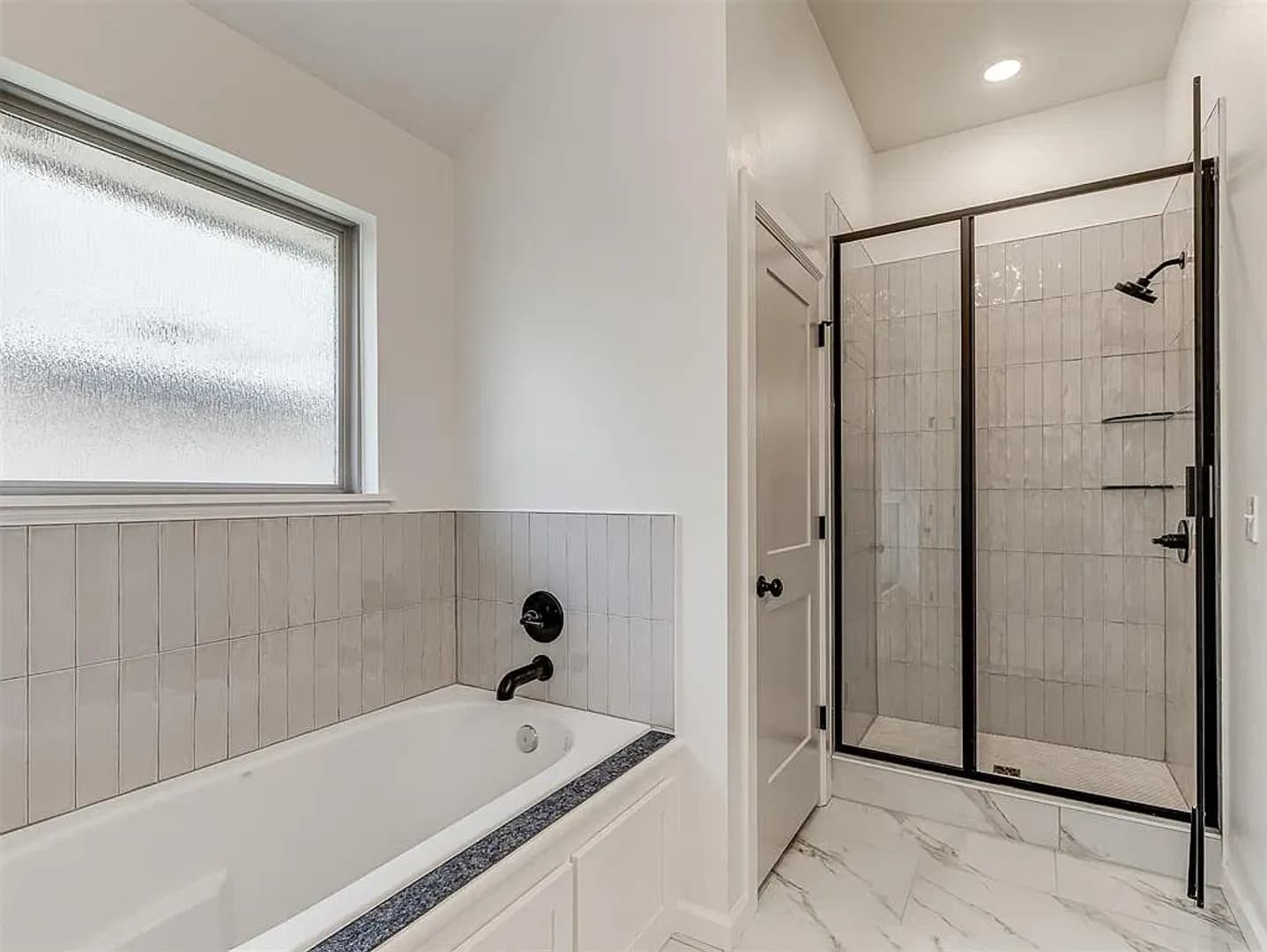 Yukon House: 12417 Dolche Vita Dr