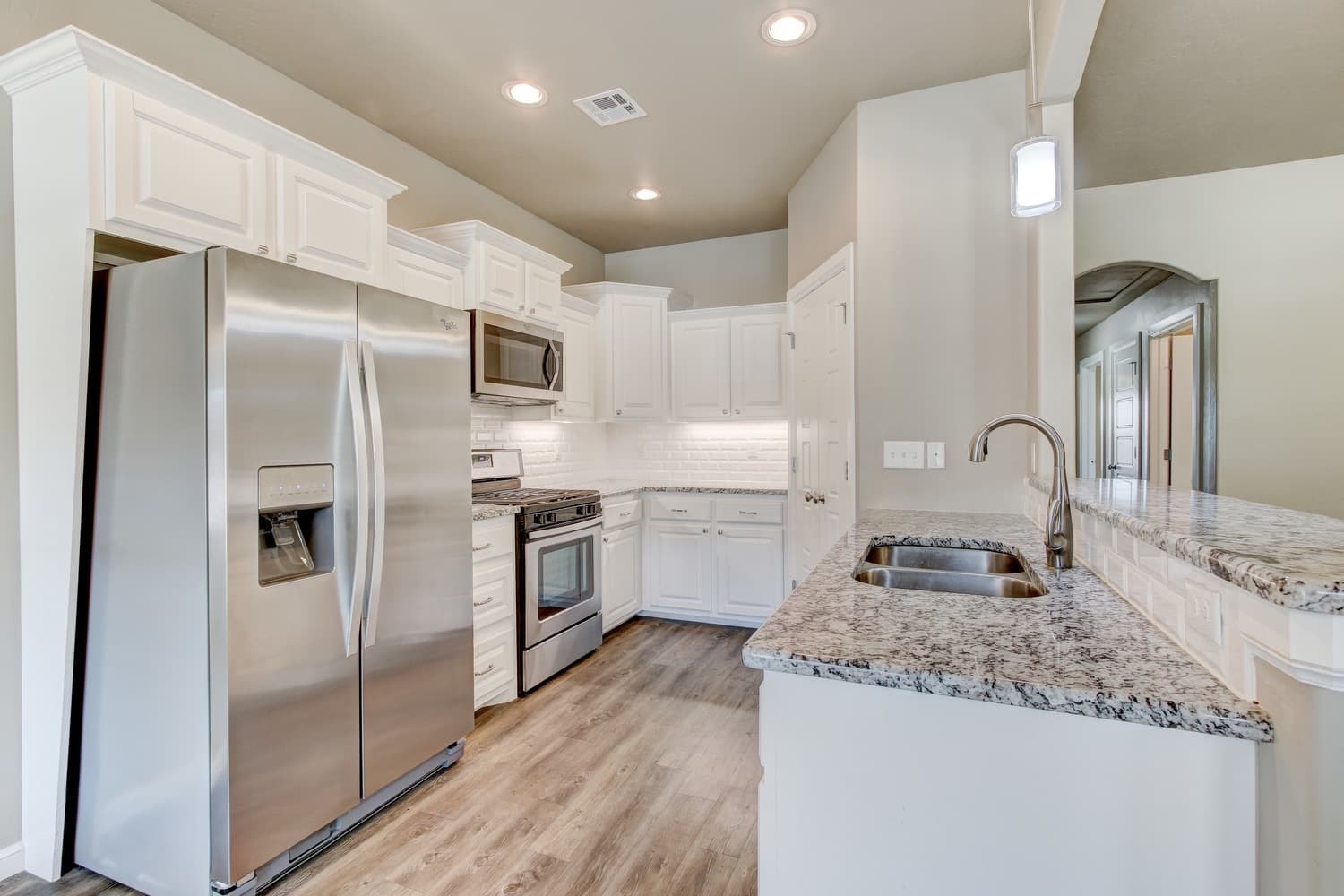 Oklahoma City Apartment: 8809 SW 55th
