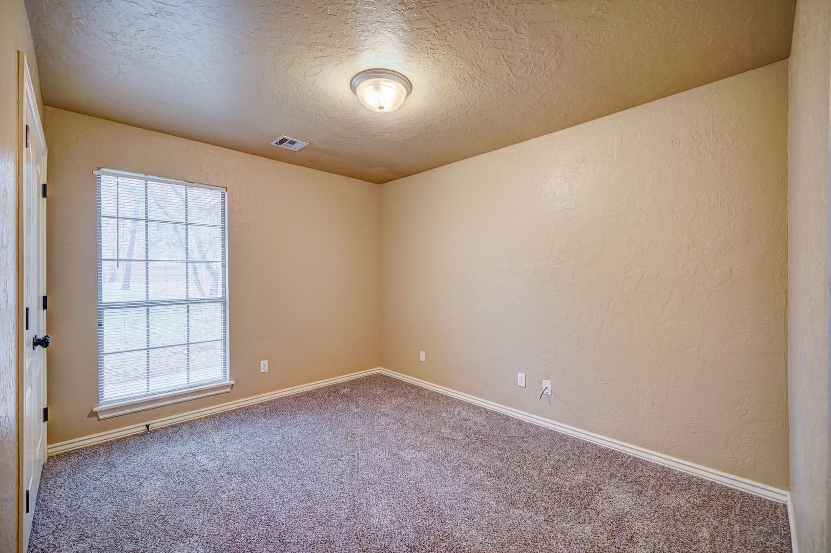 Guthrie House: 1042 Hidden Oaks Way