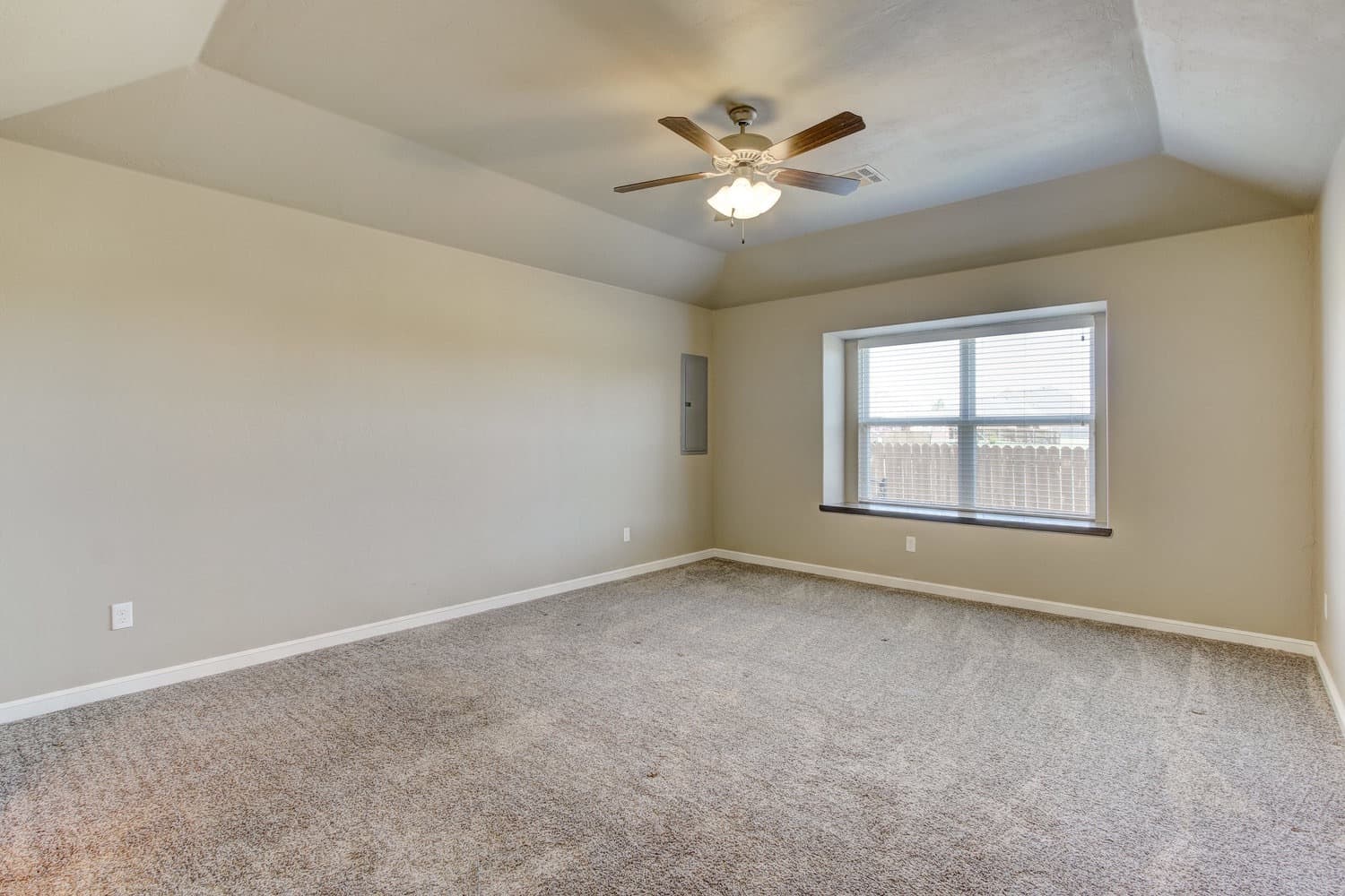 Oklahoma City Apartment: 8809 SW 55th
