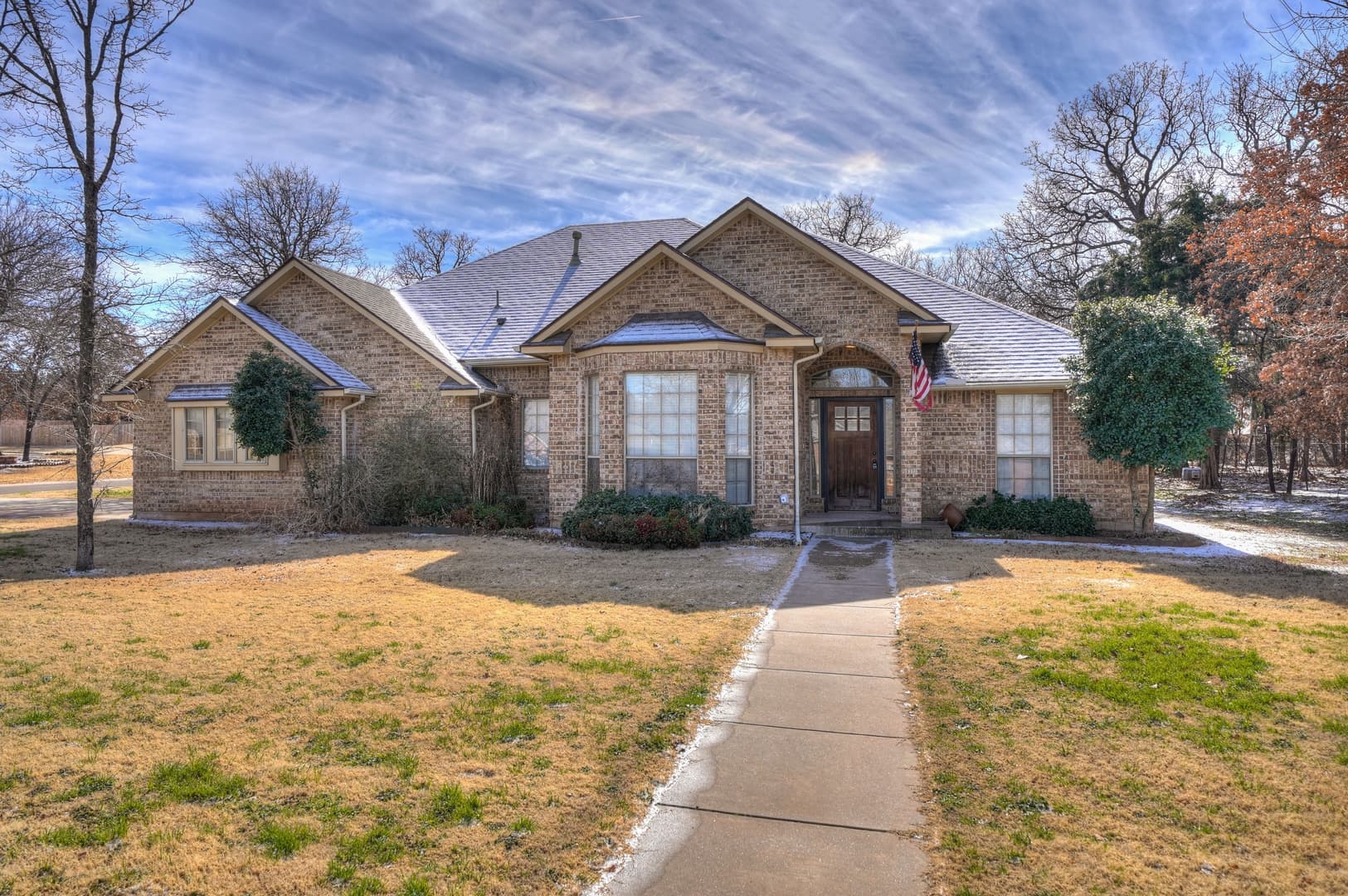 Guthrie House: 1042 Hidden Oaks Way