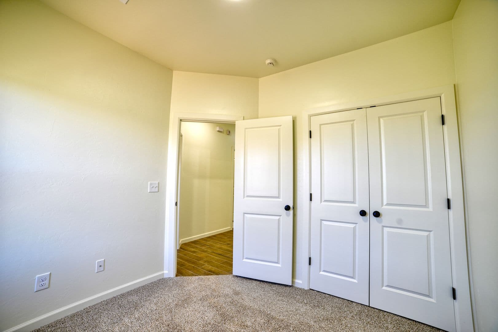 Washington House: 681 Cedar Hill Way