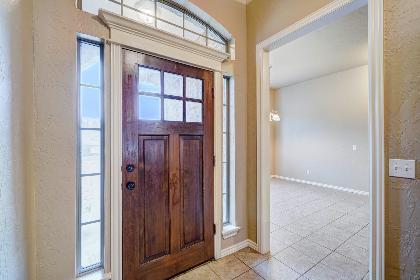 Guthrie House: 1042 Hidden Oaks Way