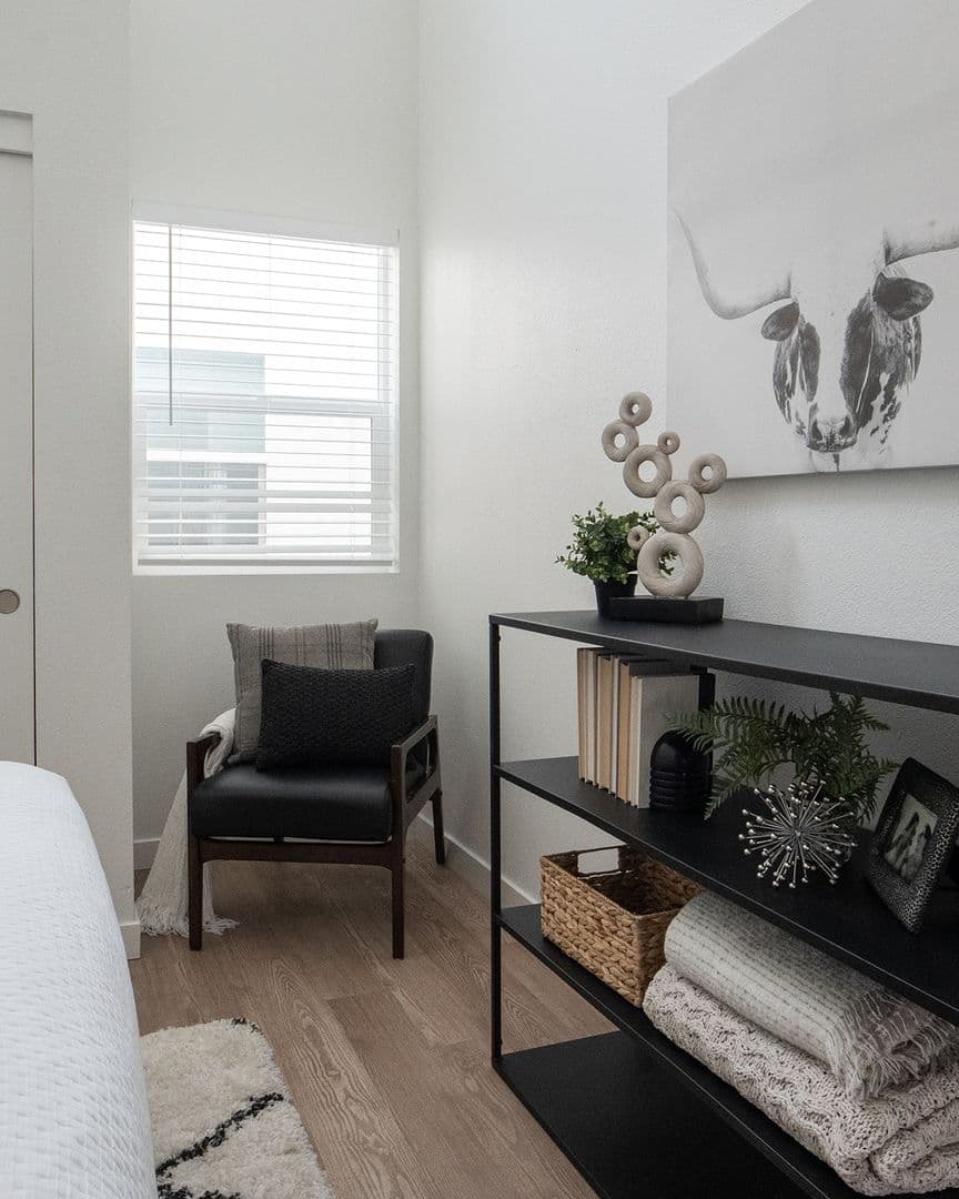 Reno Apartment: 121 Vesta Street