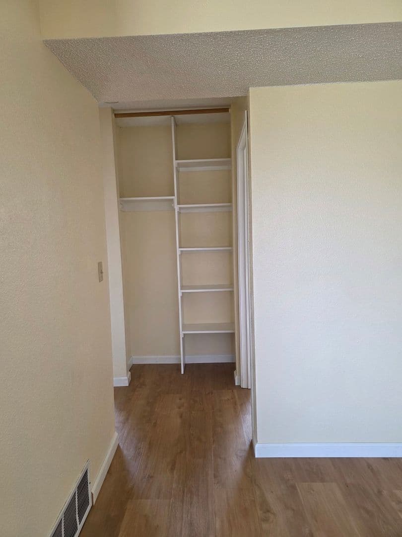 Reno Apartment: 3596 Gypsum Road