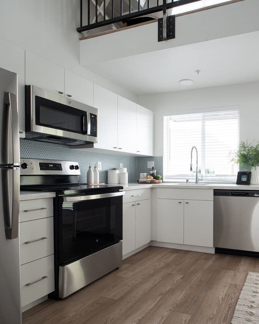 Reno Apartment: 121 Vesta Street
