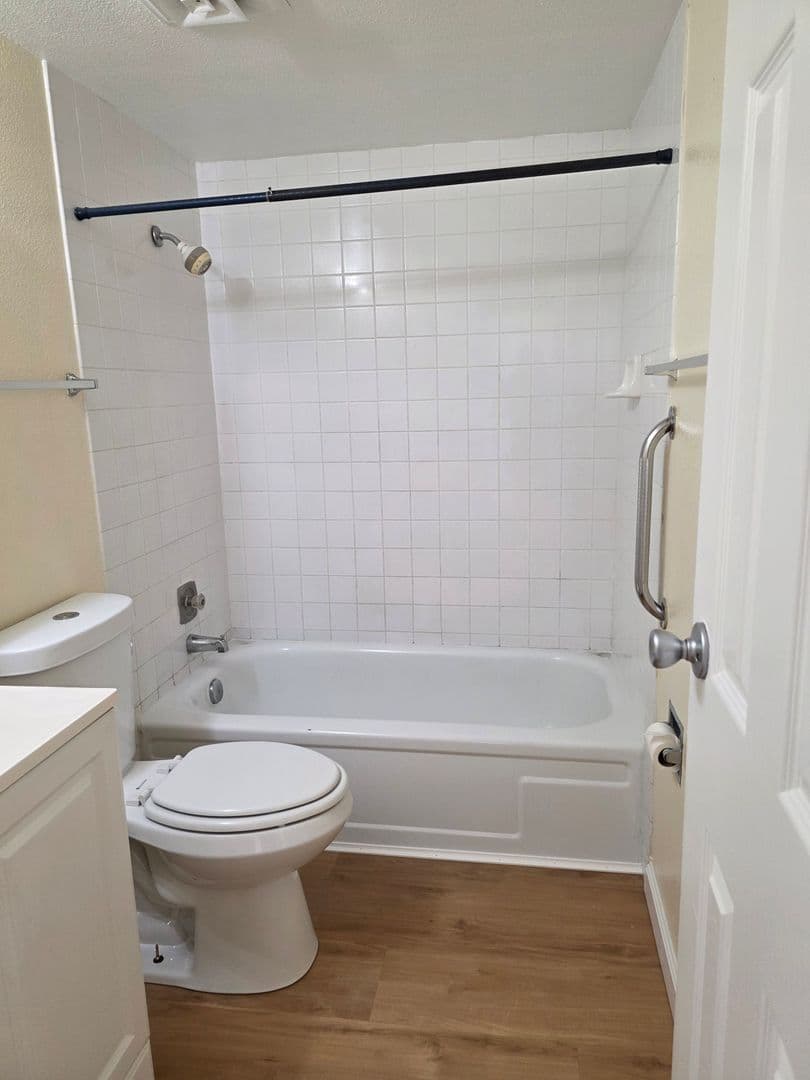Reno Apartment: 3596 Gypsum Road