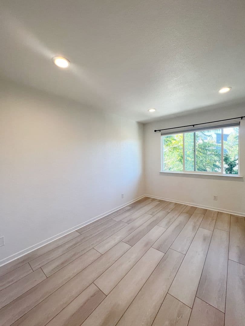 Reno Apartment: 521 Sinclair Street