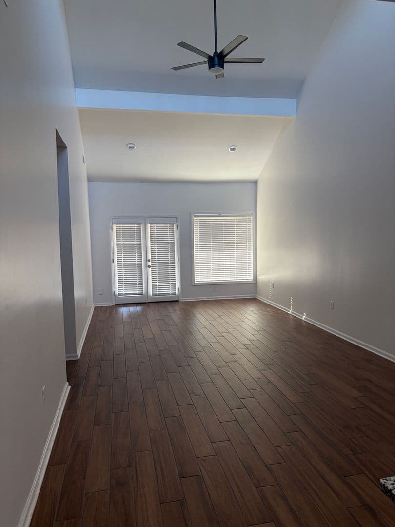 Jonesboro Apartment: 4714 Antosh Circle