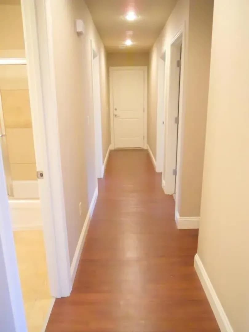 Ozark Townhome: 2401 W. Bridlewood Trail
