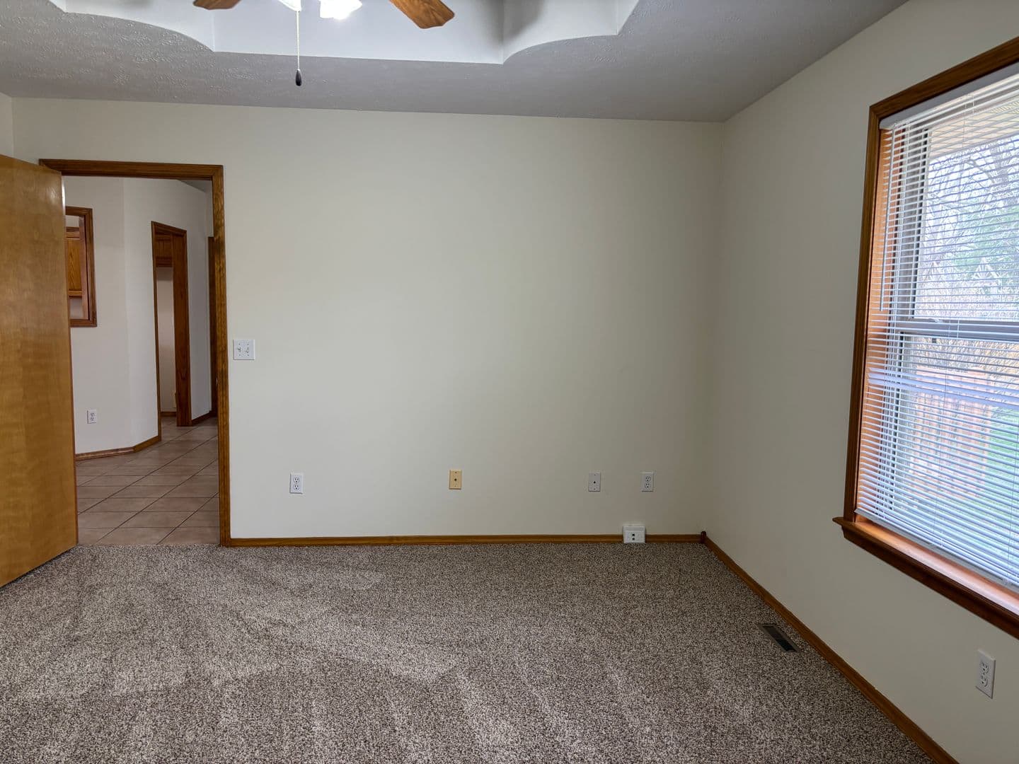 Springfield House: 4312 S. Hemlock
