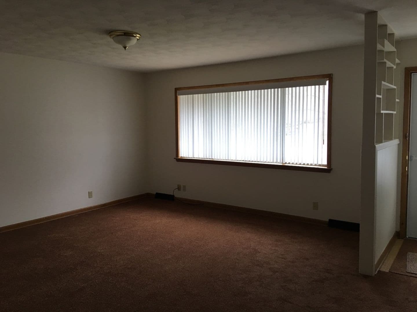 Springfield House: 2602 E. Linwood