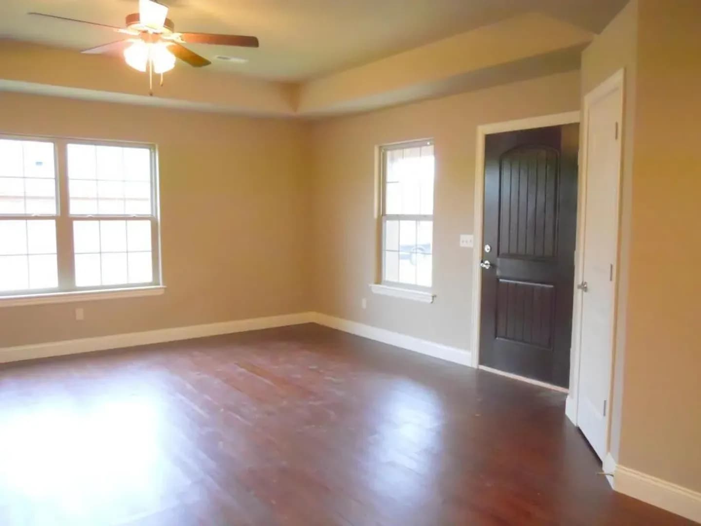 Ozark Townhome: 2401 W. Bridlewood Trail