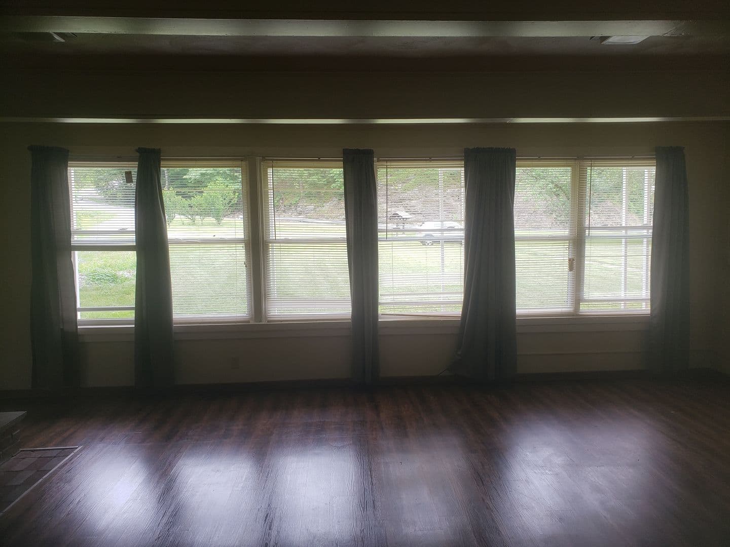 Williamsport Apartment: 1850 Hays lane