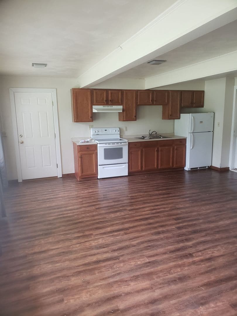 Williamsport Apartment: 1850 Hays lane