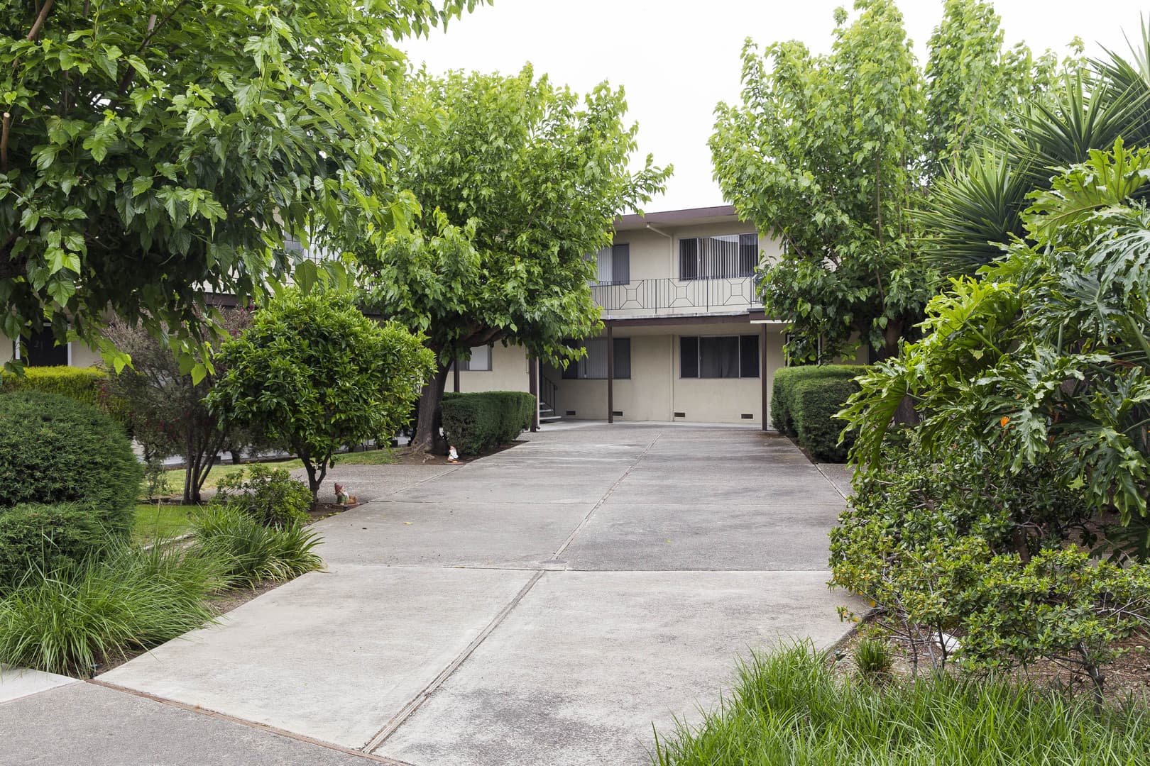 San Leandro Apartment: 1600 162nd Avenue