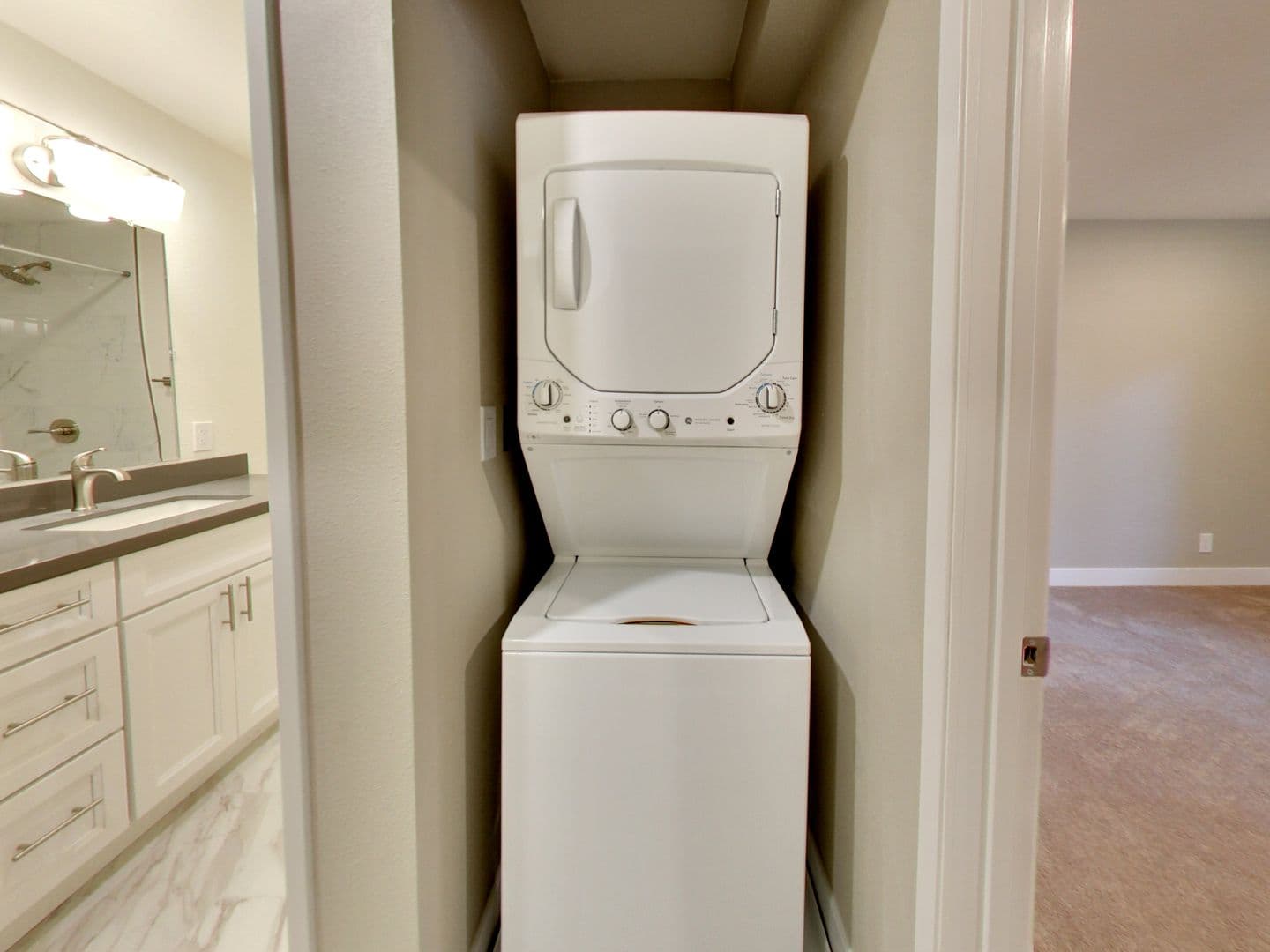 Hayward Apartment: 25200 Santa Clara Street
