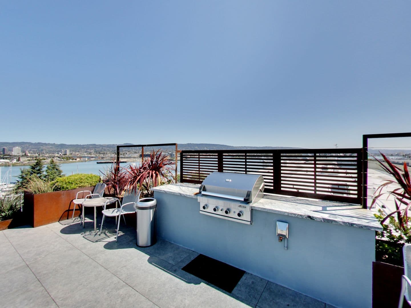 Alameda Apartment: 1100 Pacific Marina