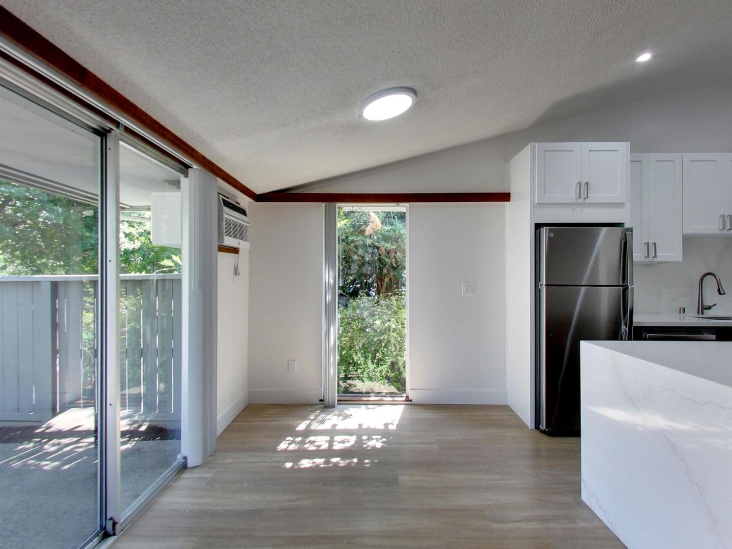 Napa Apartment: 2942 Soscol Ave