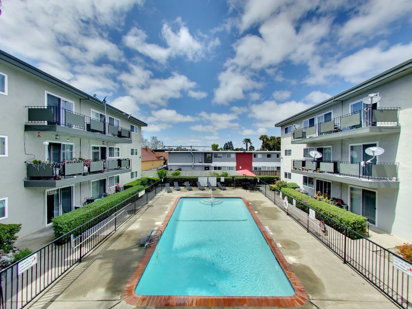 SAN LEANDRO Apartment: 14400 EAST 14TH STREET