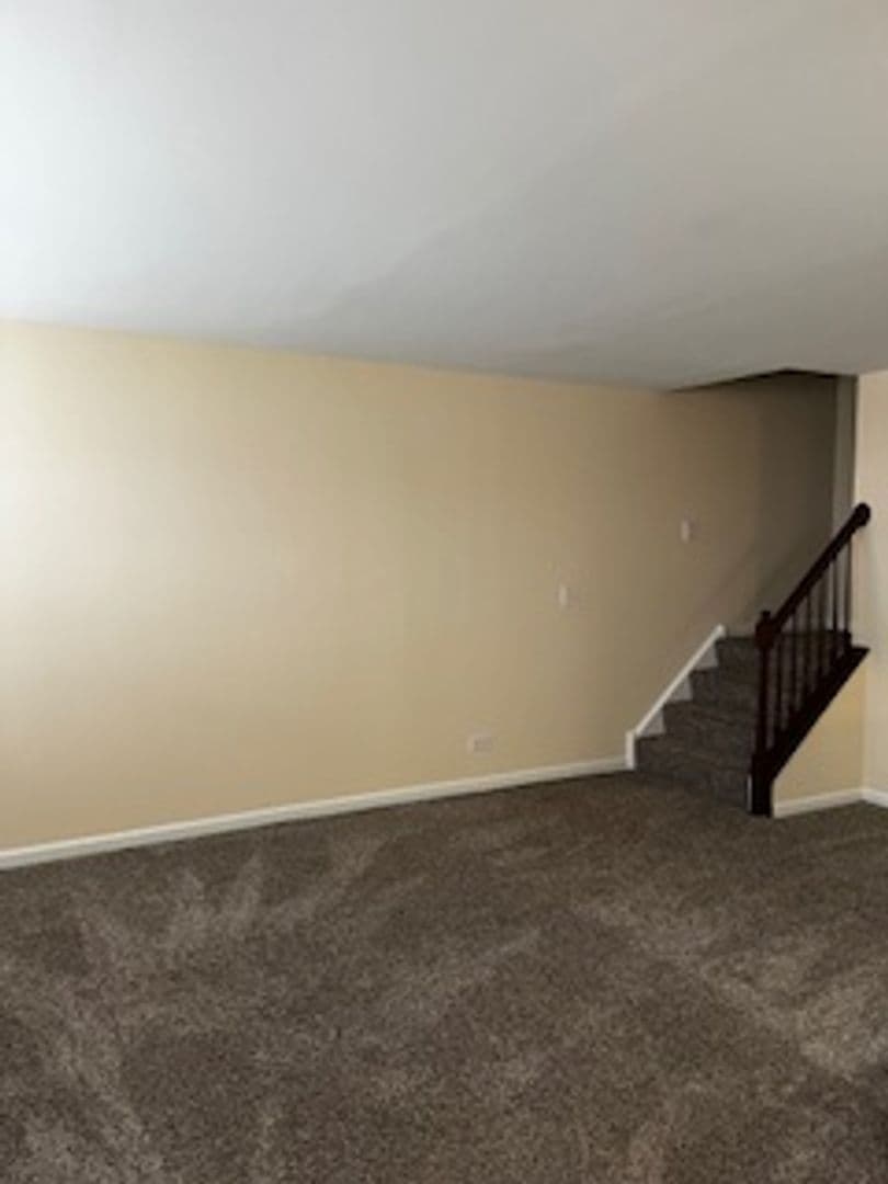 Aurora Apartment: 168 Gregory St