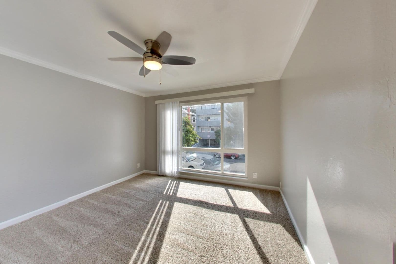 Oakland Apartment: 270 Perkins Street