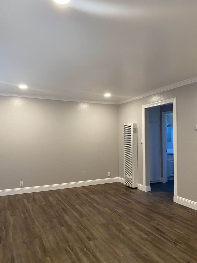 San Leandro Apartment: 1600 162nd Avenue