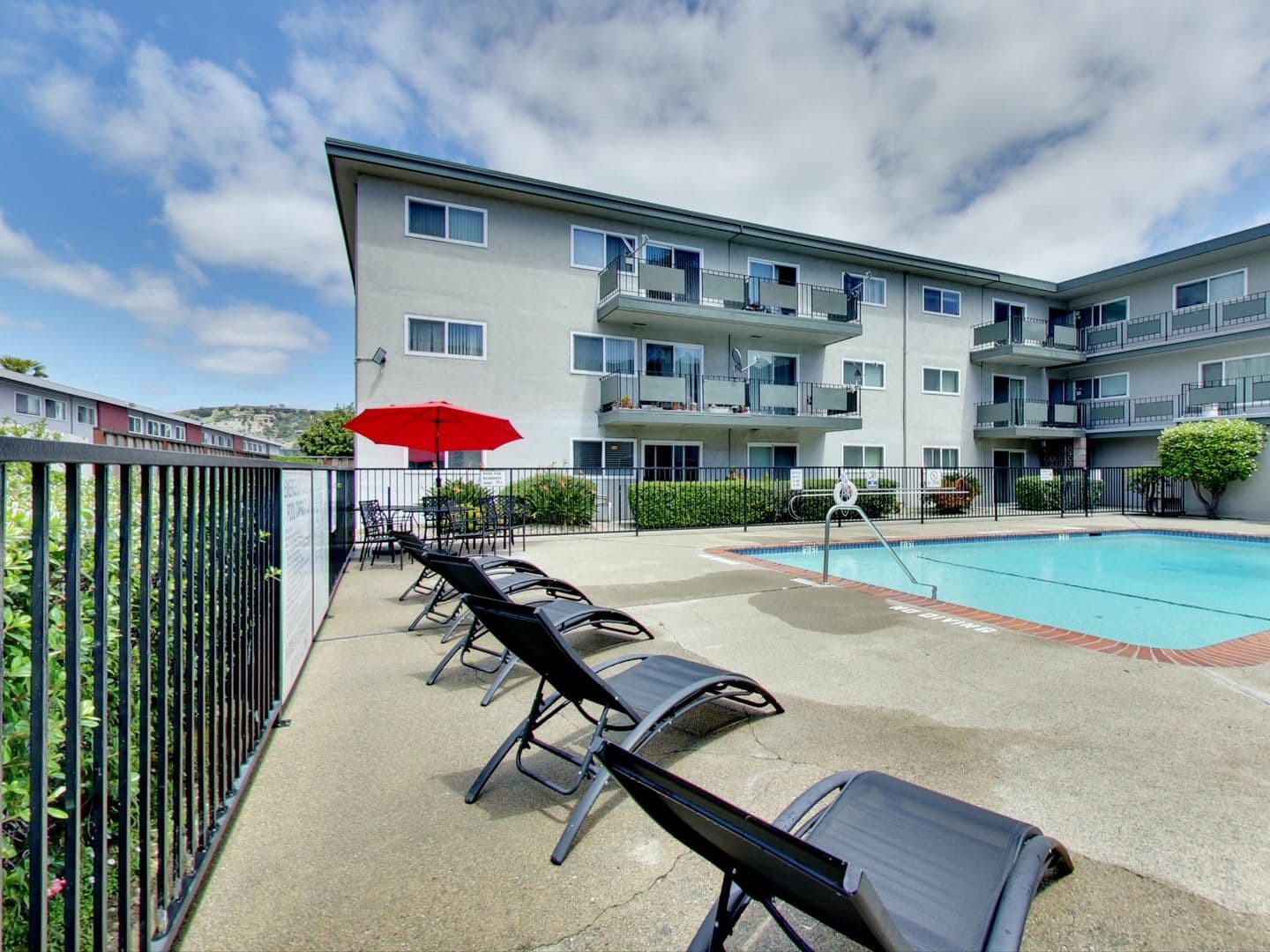 SAN LEANDRO Apartment: 14400 EAST 14TH STREET