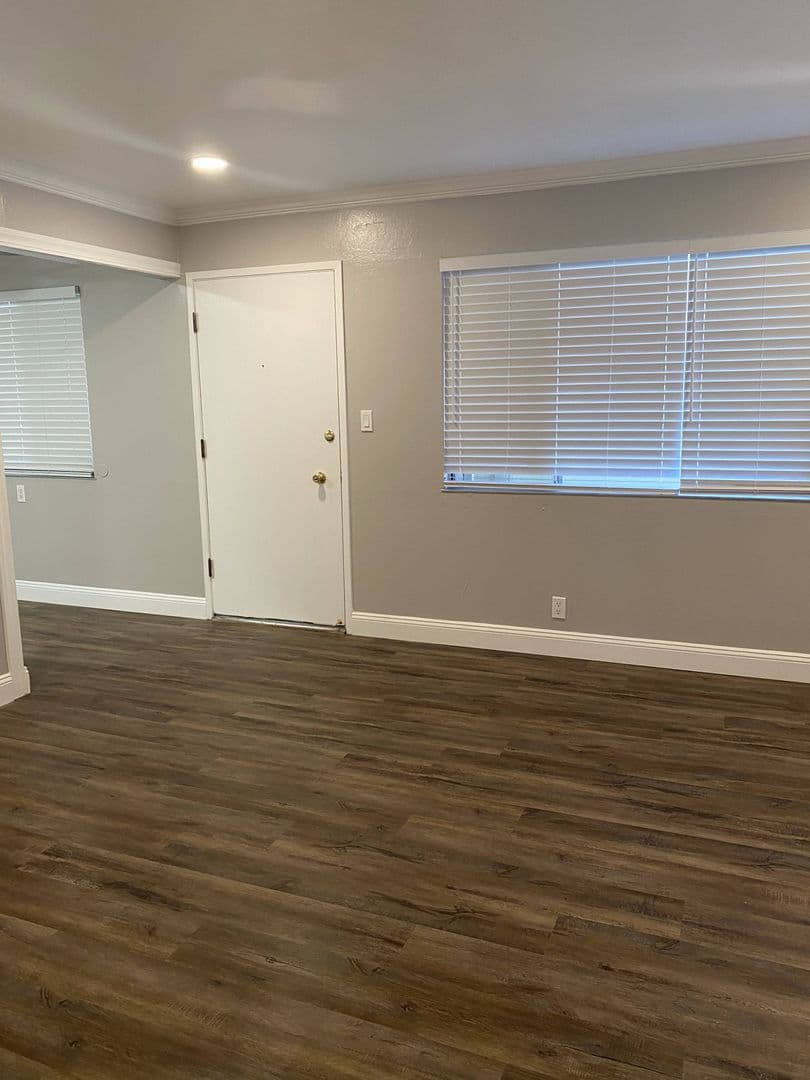San Leandro Apartment: 1600 162nd Avenue