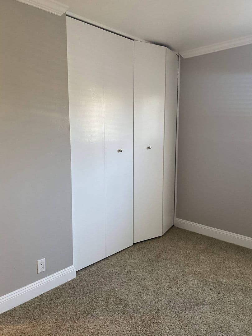 San Leandro Apartment: 1600 162nd Avenue