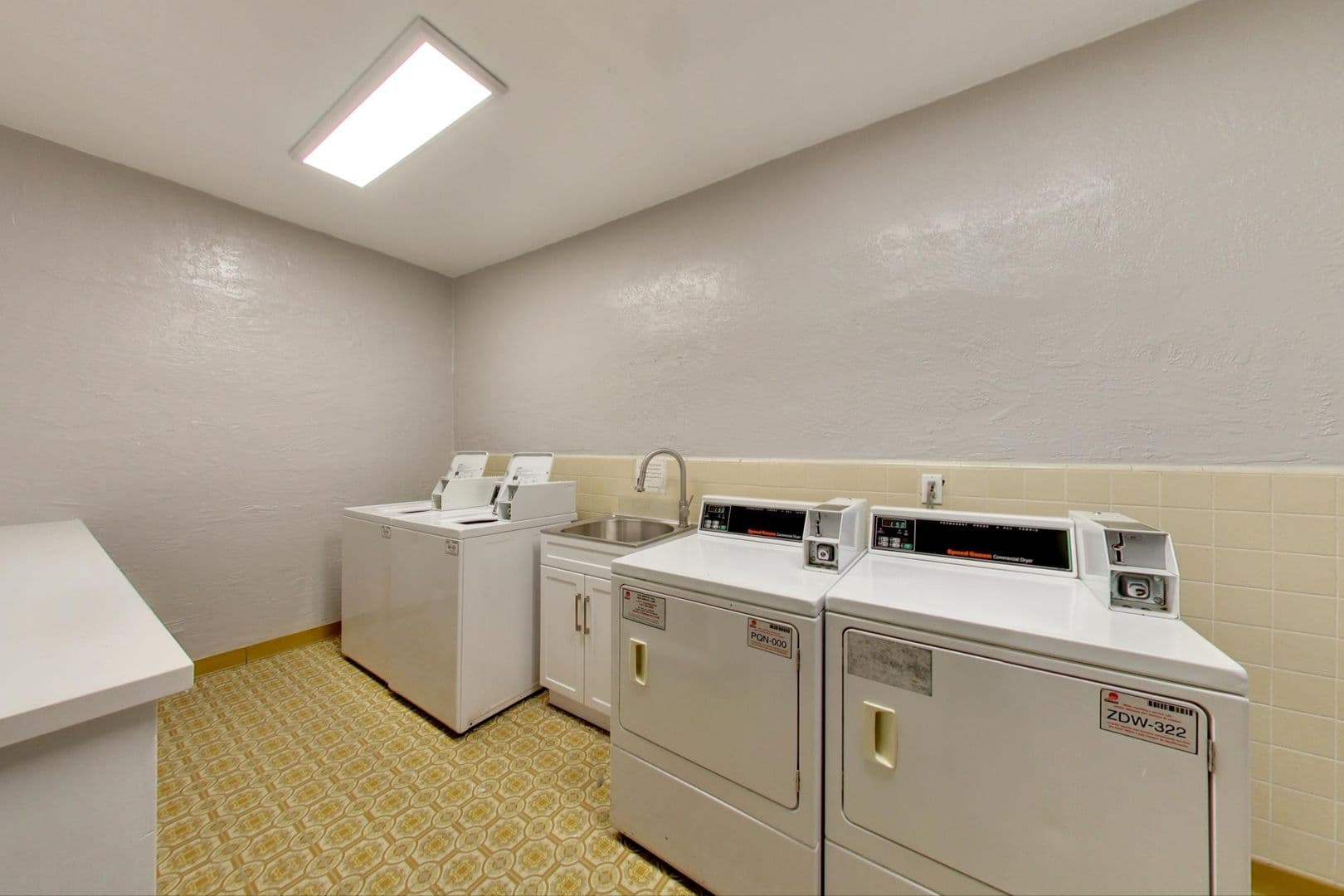 Oakland Apartment: 270 Perkins Street