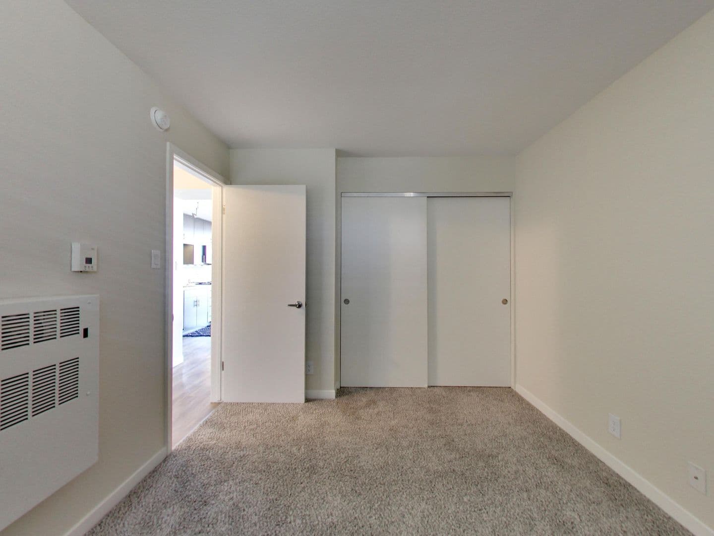 Alameda Apartment: 1100 Pacific Marina