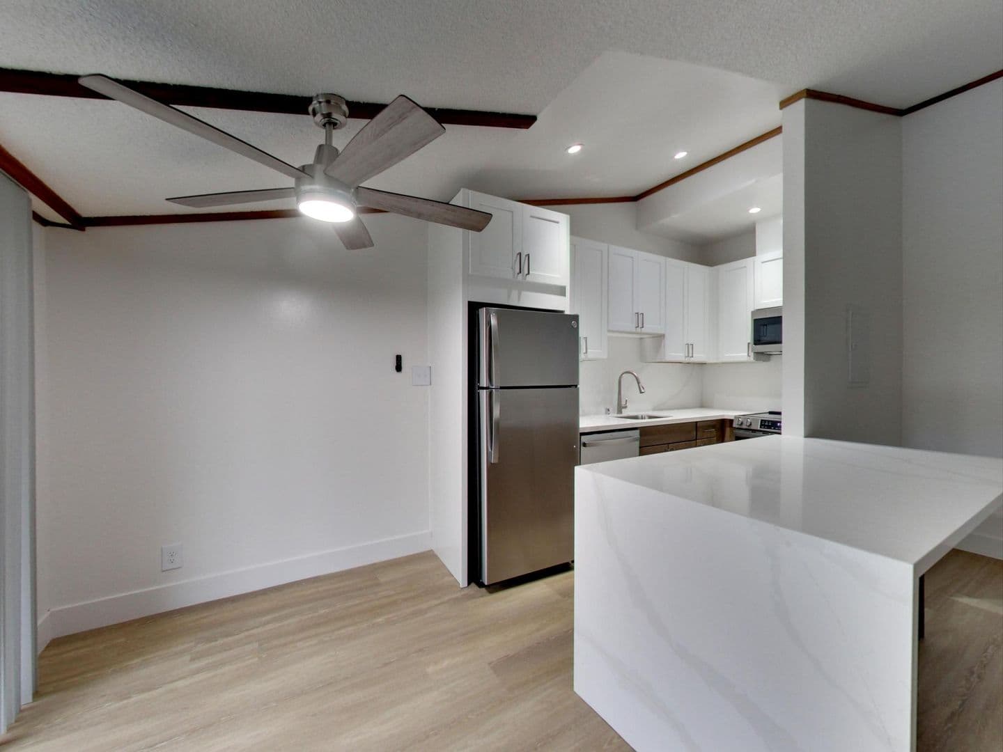 Napa Apartment: 2942 Soscol Ave