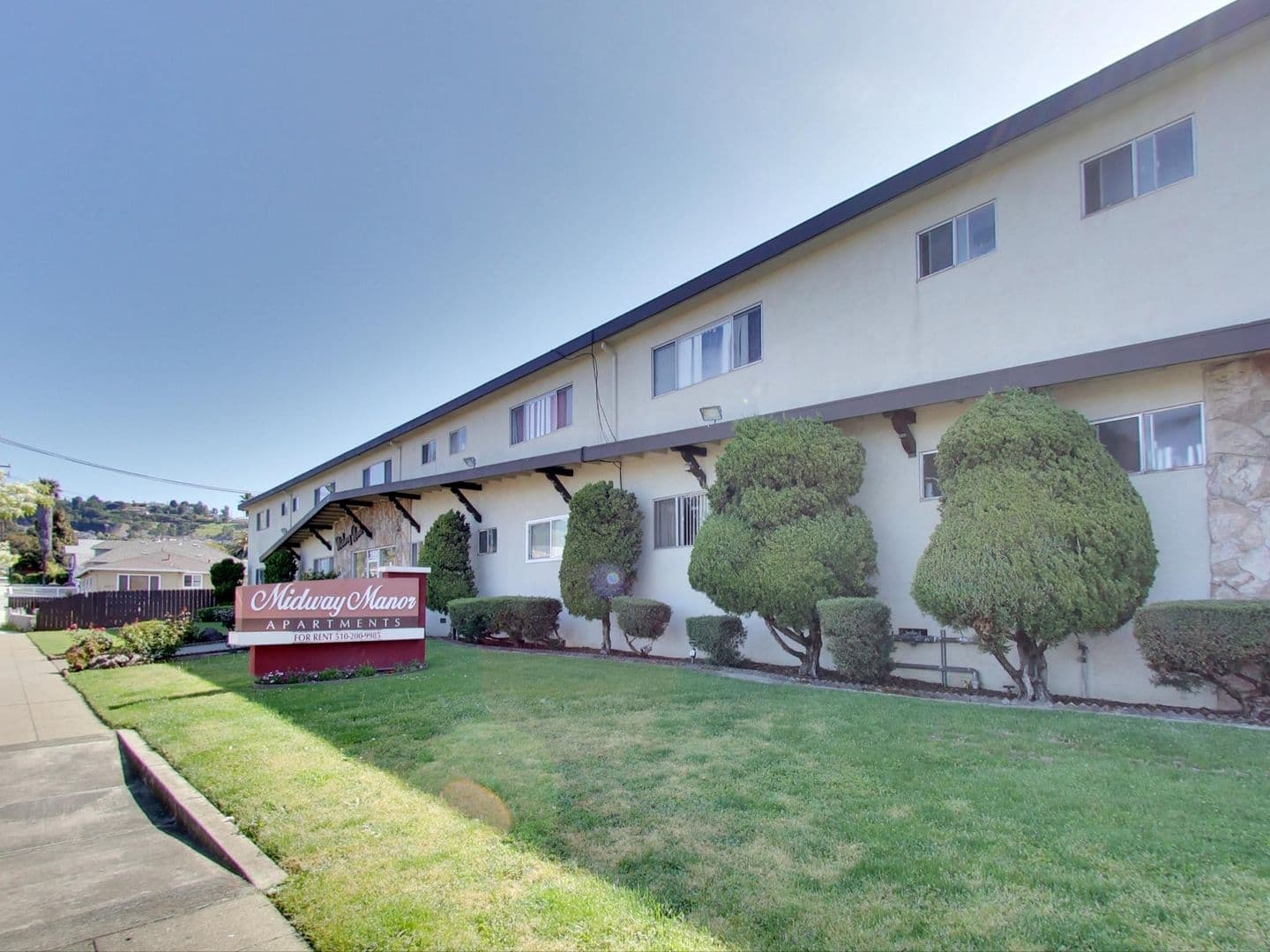 San Leandro Apartment: 1600 162nd Avenue
