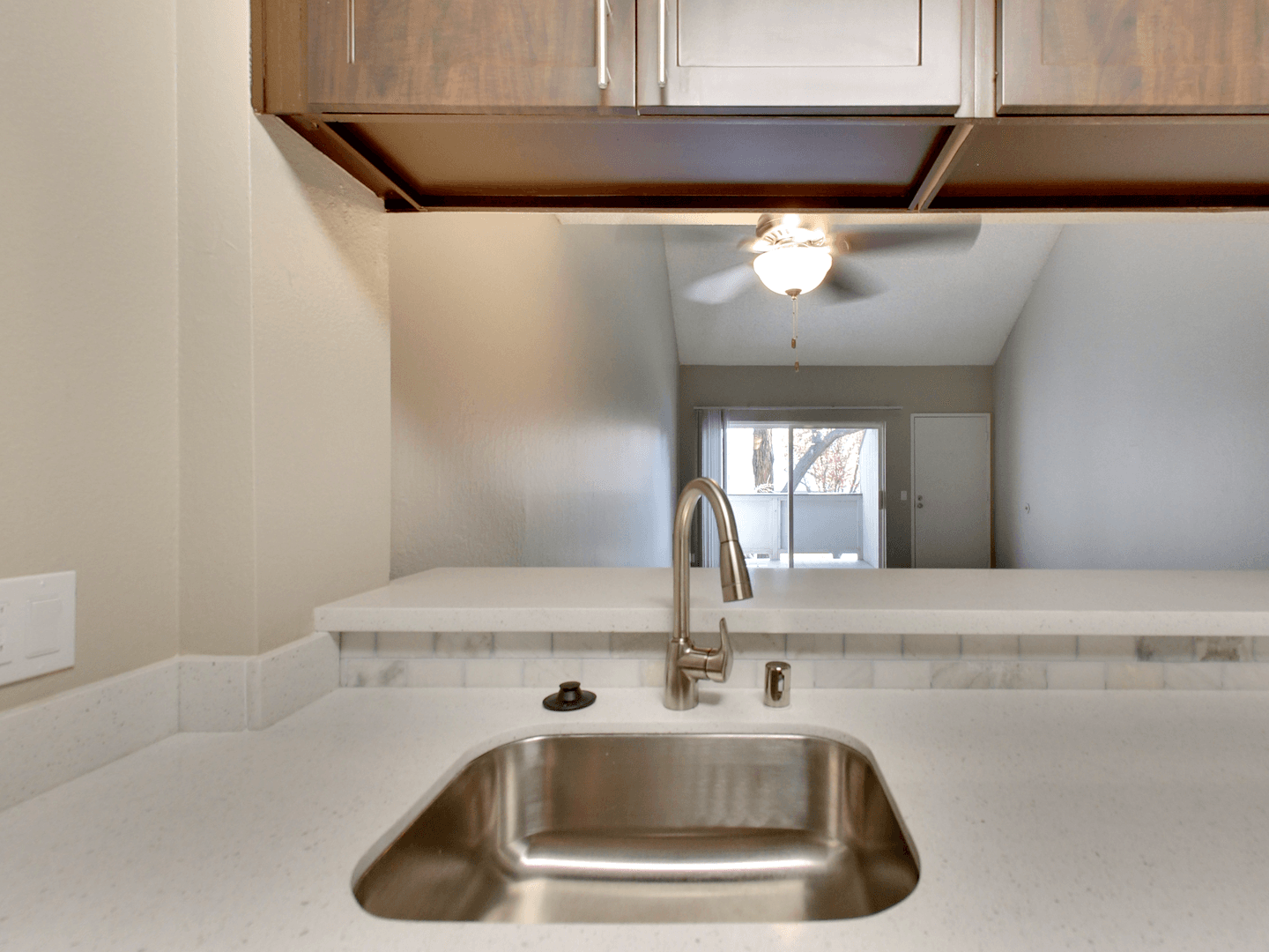 Hayward Apartment: 25200 Santa Clara Street
