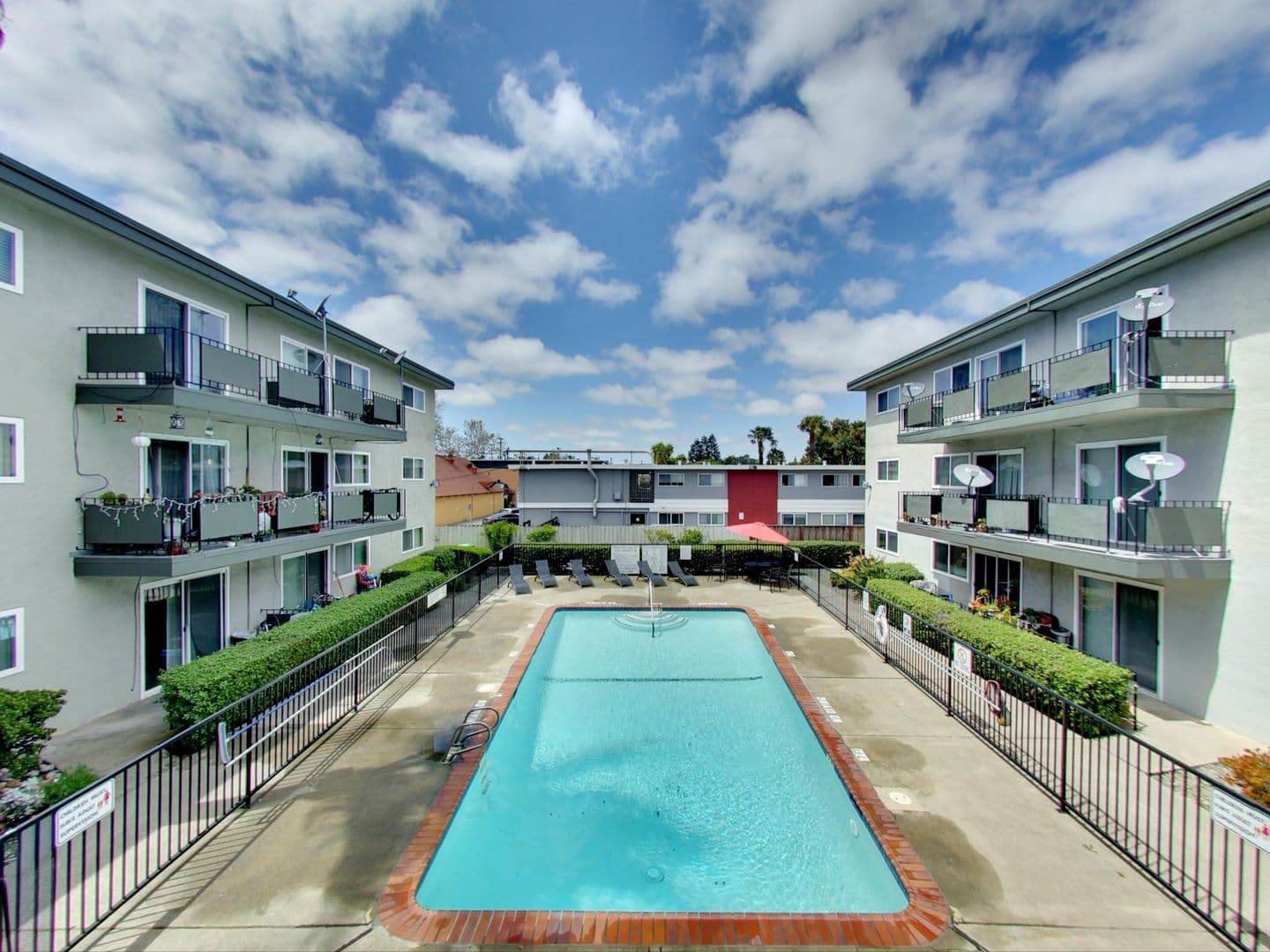 SAN LEANDRO Apartment: 14400 EAST 14TH STREET
