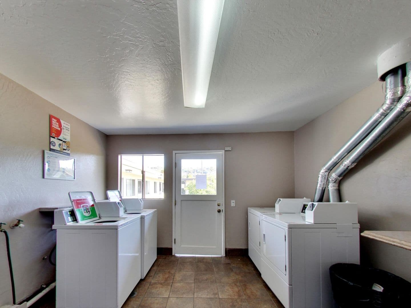 San Leandro Apartment: 1600 162nd Avenue