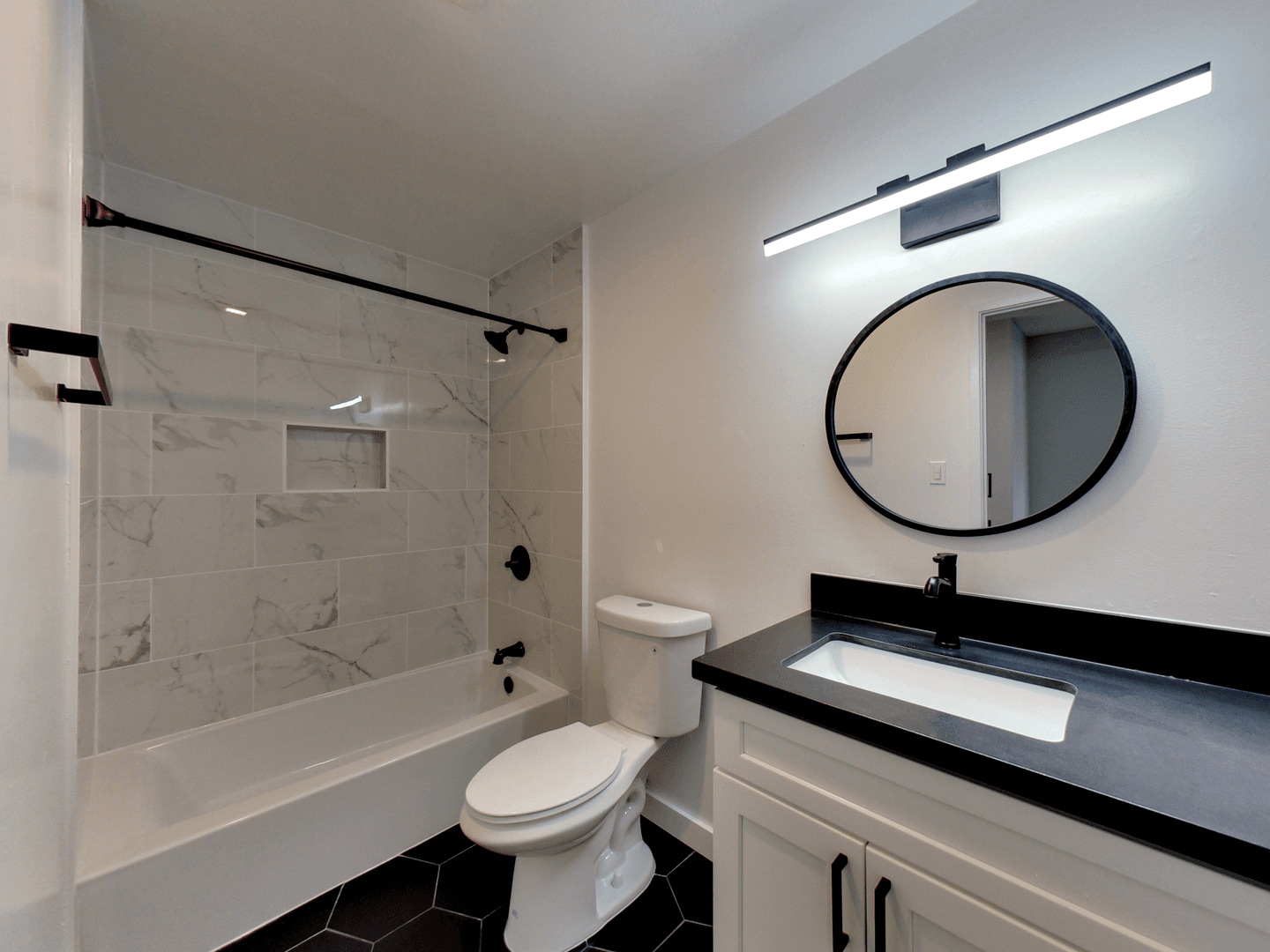 SAN LEANDRO Apartment: 14400 EAST 14TH STREET