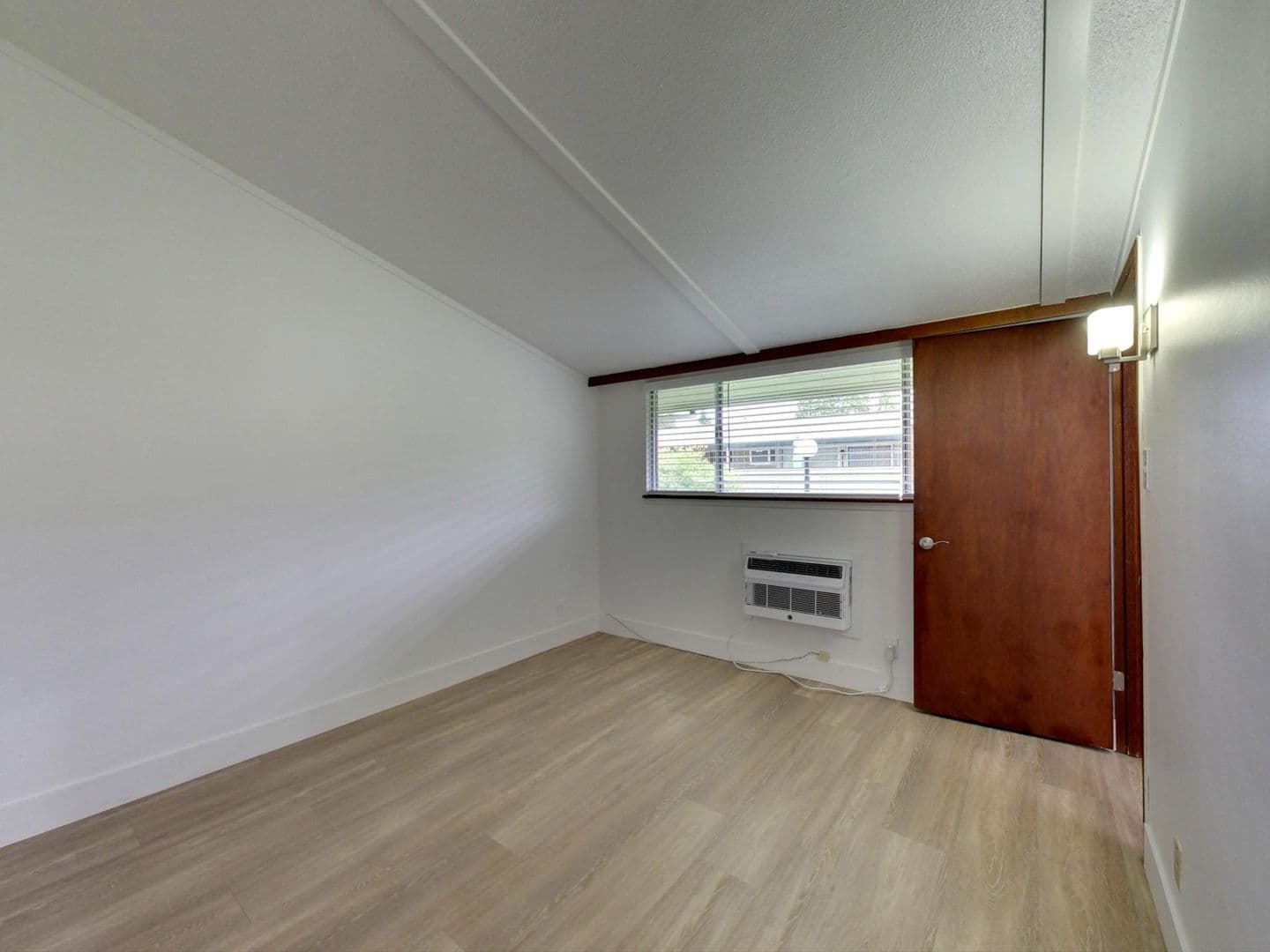 Napa Apartment: 2942 Soscol Ave