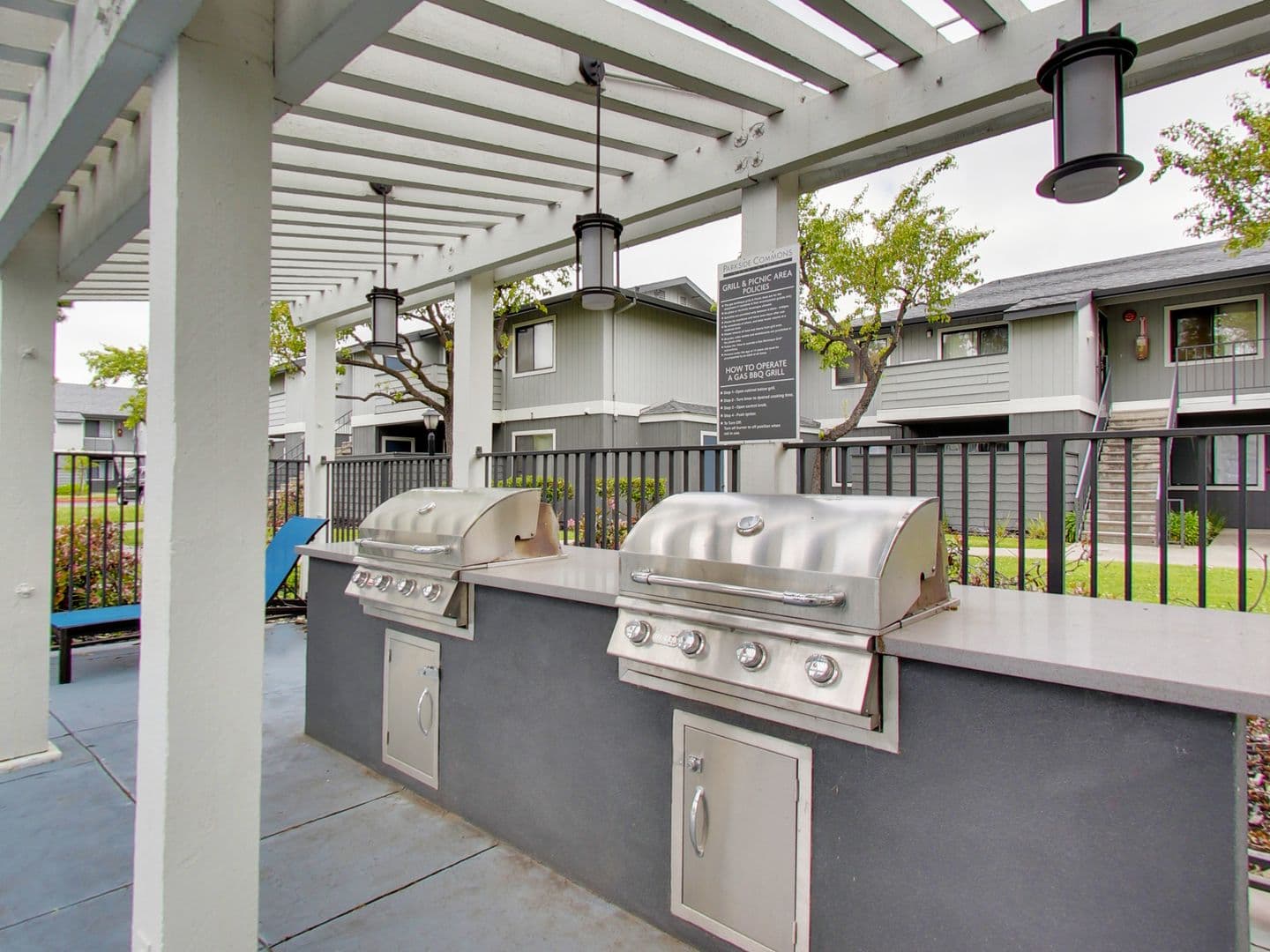 San Leandro Apartment: 900 143rd Avenue
